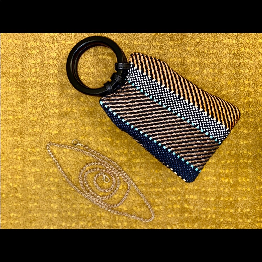 Purse - Picture 2 of 6